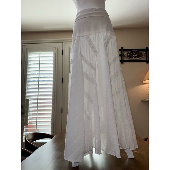 Romeo & Juliet Couture White Cotton Boho Maxi Skirt M Lace Panel Peasant Style - Picture 2 of 9